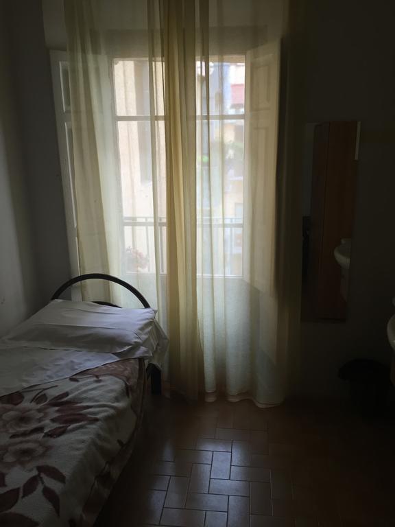 Hostel Veronique فلورنس الغرفة الصورة