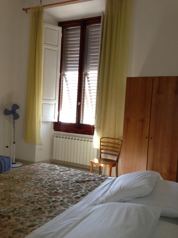 Hostel Veronique فلورنس الغرفة الصورة