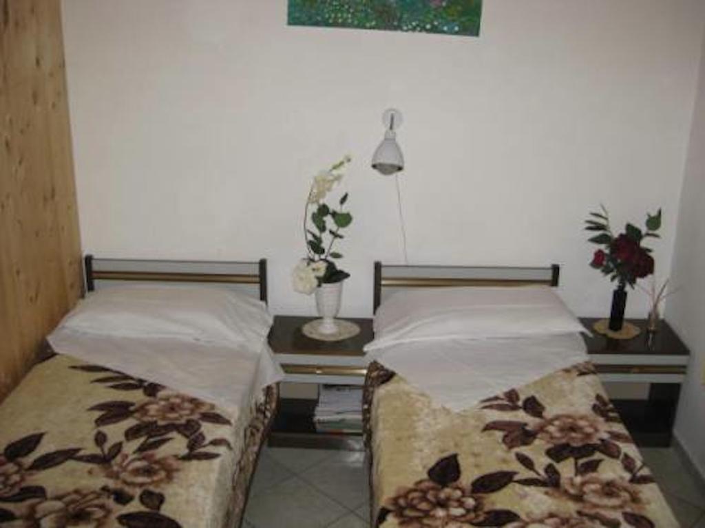 Hostel Veronique فلورنس الغرفة الصورة